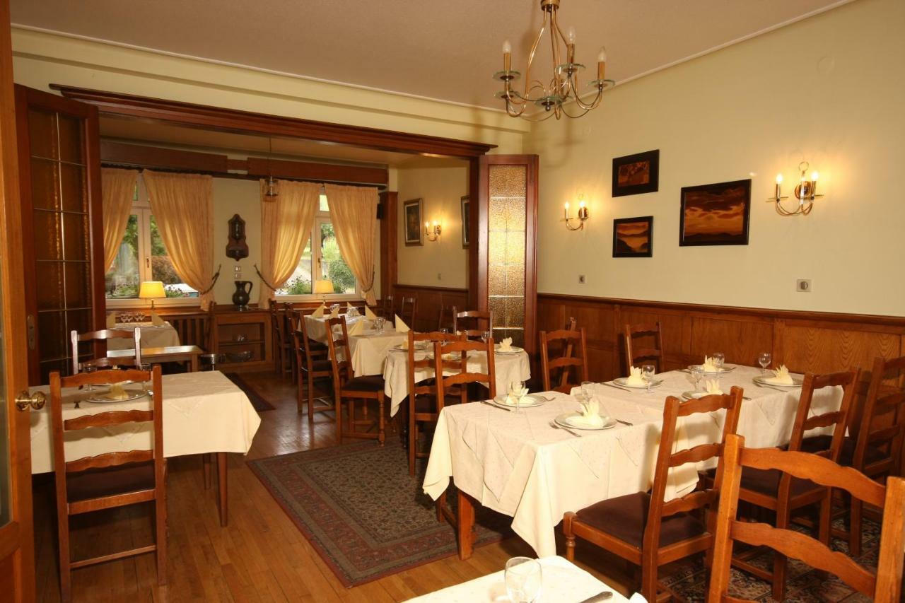 Hotel Restaurant A L'Etoile Merkwiller-Pechelbronn Exterior photo
